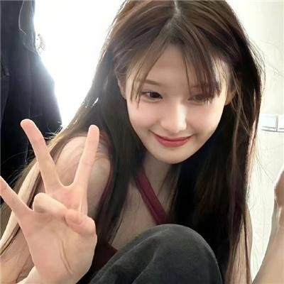 公寓里的两个女人
